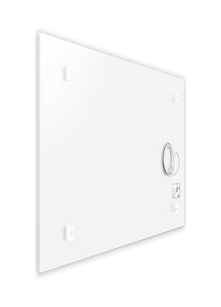 Achterkant van een ECAROS 600 watt infrarood paneel, met bevestigingspunten en aansluitingen voor eenvoudige installatie.