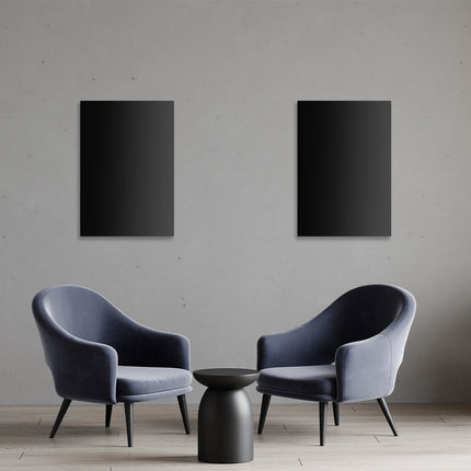 Simplistisch decor met twee ECAROS infrarood verwarmingen aan de muur, minimalistische en efficiënte verwarmingsoplossing.